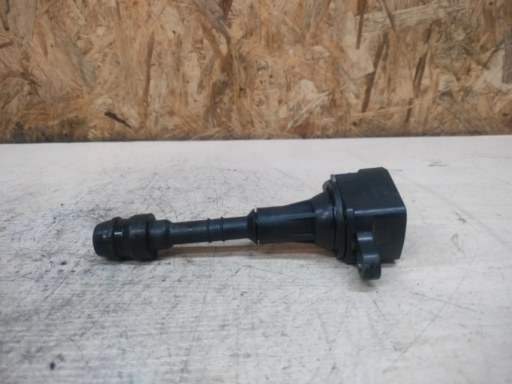 Катушка зажигания Nissan X-Trail QR25DE