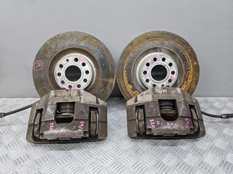 Тормоза комплект Volkswagen Passat B6