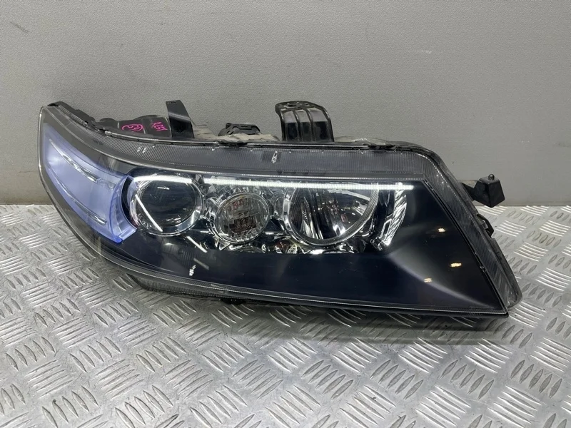 Фара ксенон Honda Accord 7 CL