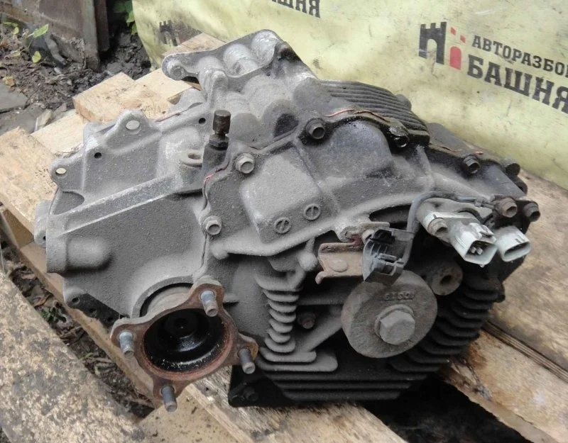 Редуктор Lexus RX450H G105048010, задний