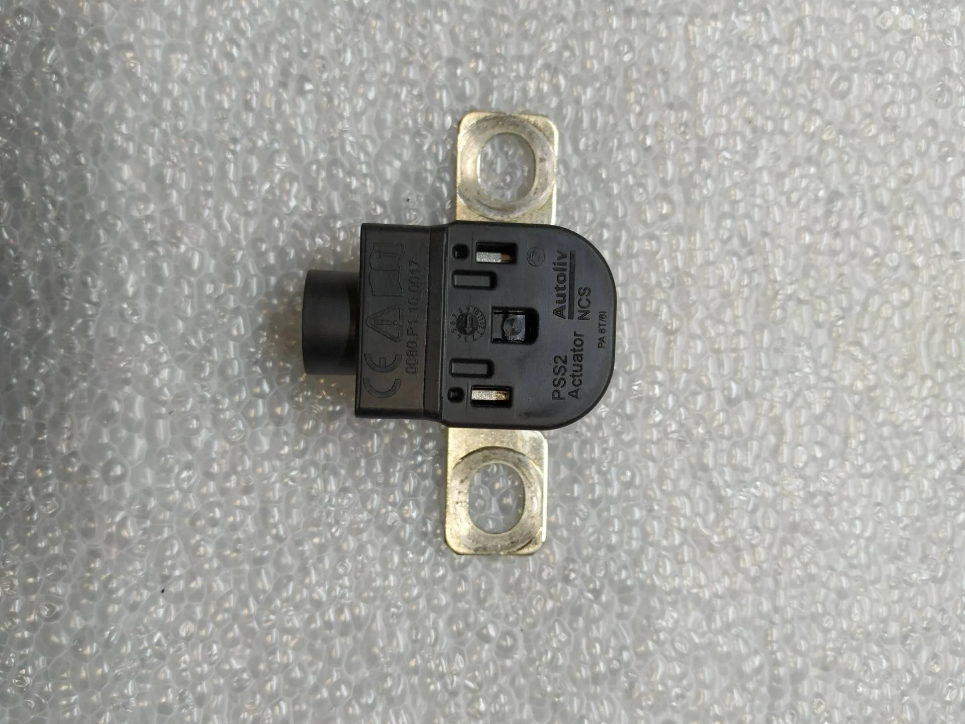 пиропатрон АКБ Volkswagen Touareg 2 7P6