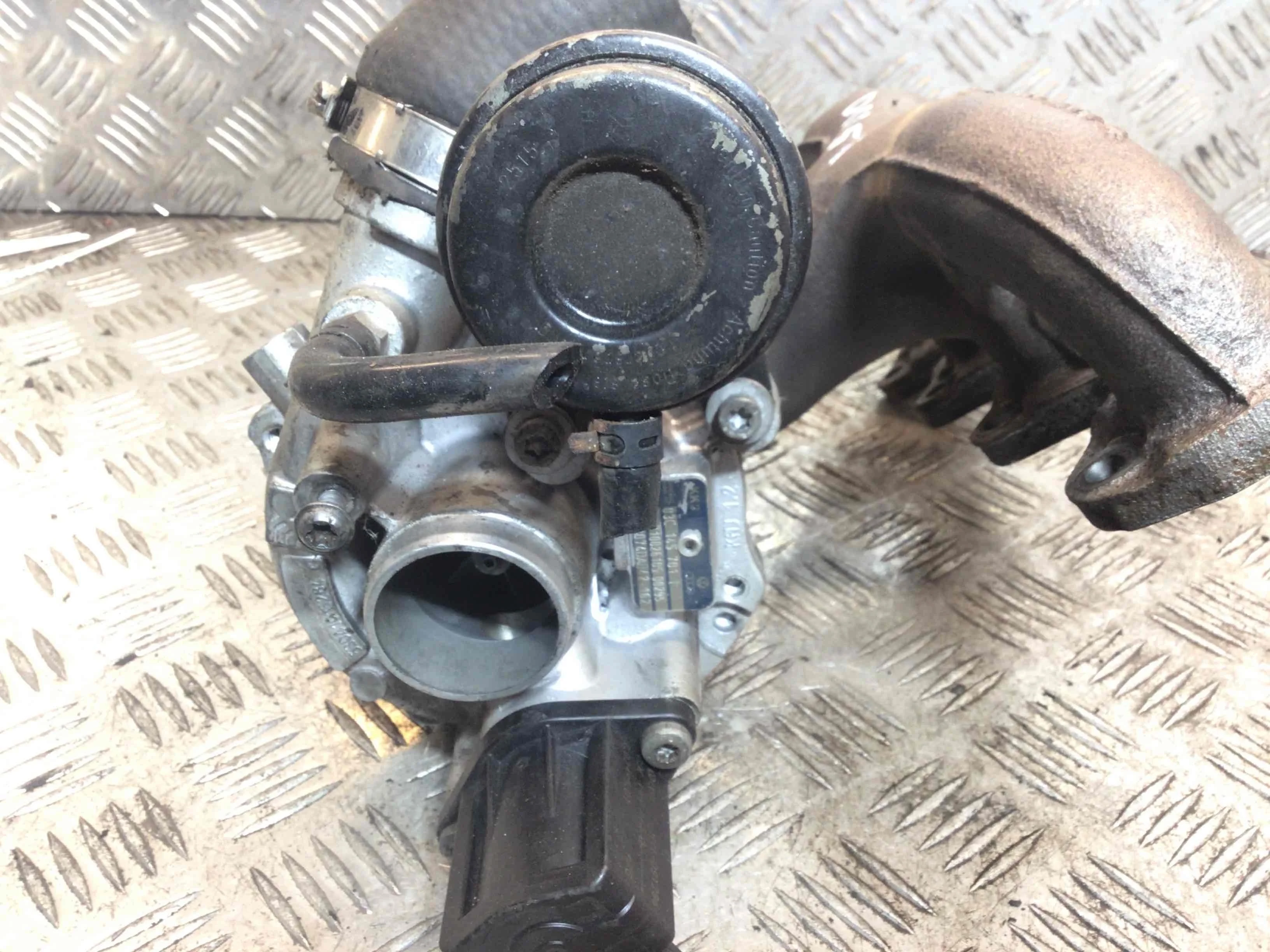 Турбина Volkswagen Passat B7 (2010-2015) бензин 1.4 TSI Механика Седан