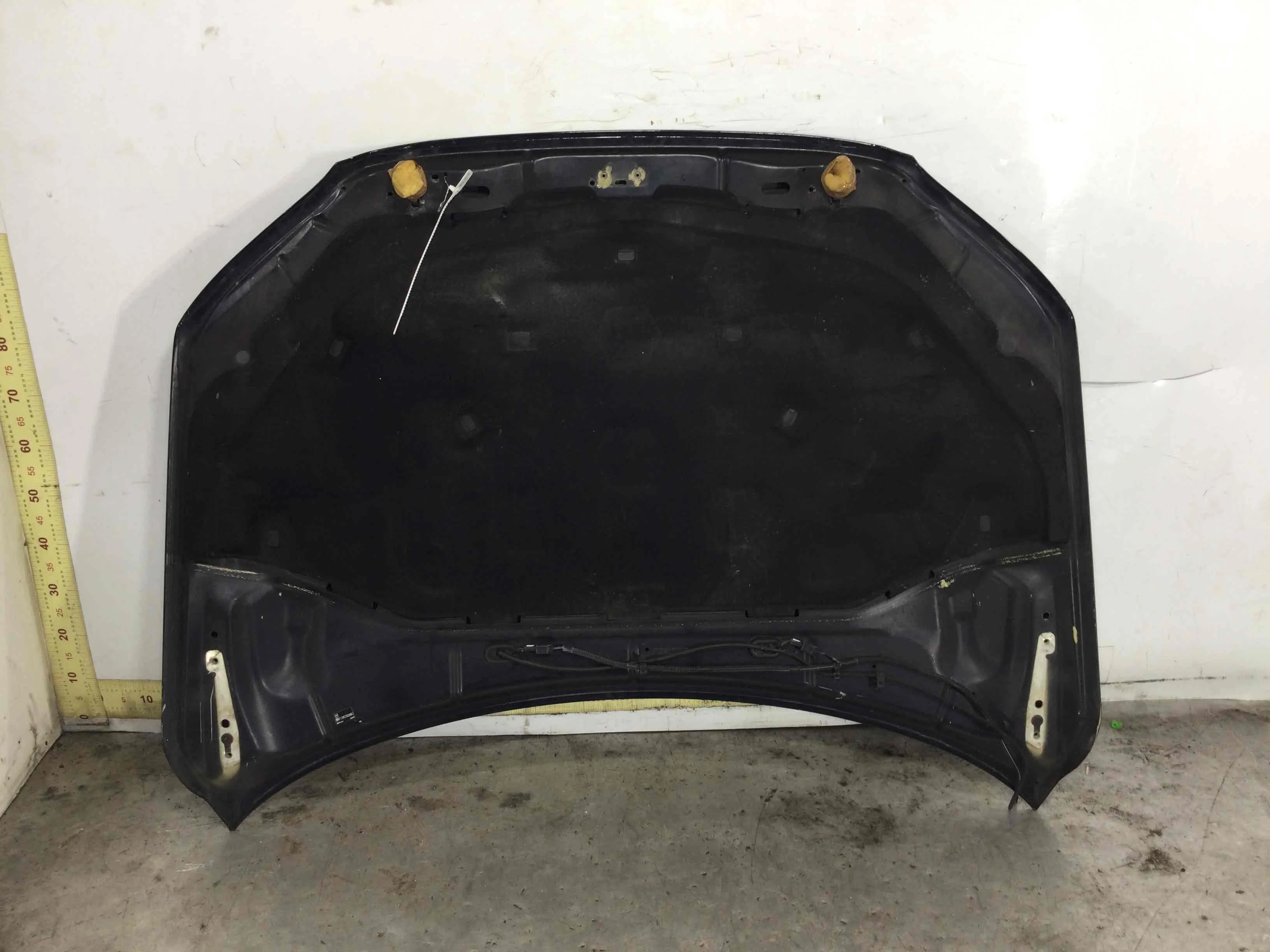 Капот Volvo V70 3 поколение (рестайлинг) (2013-2026) дизель 2.0 TD Автомат