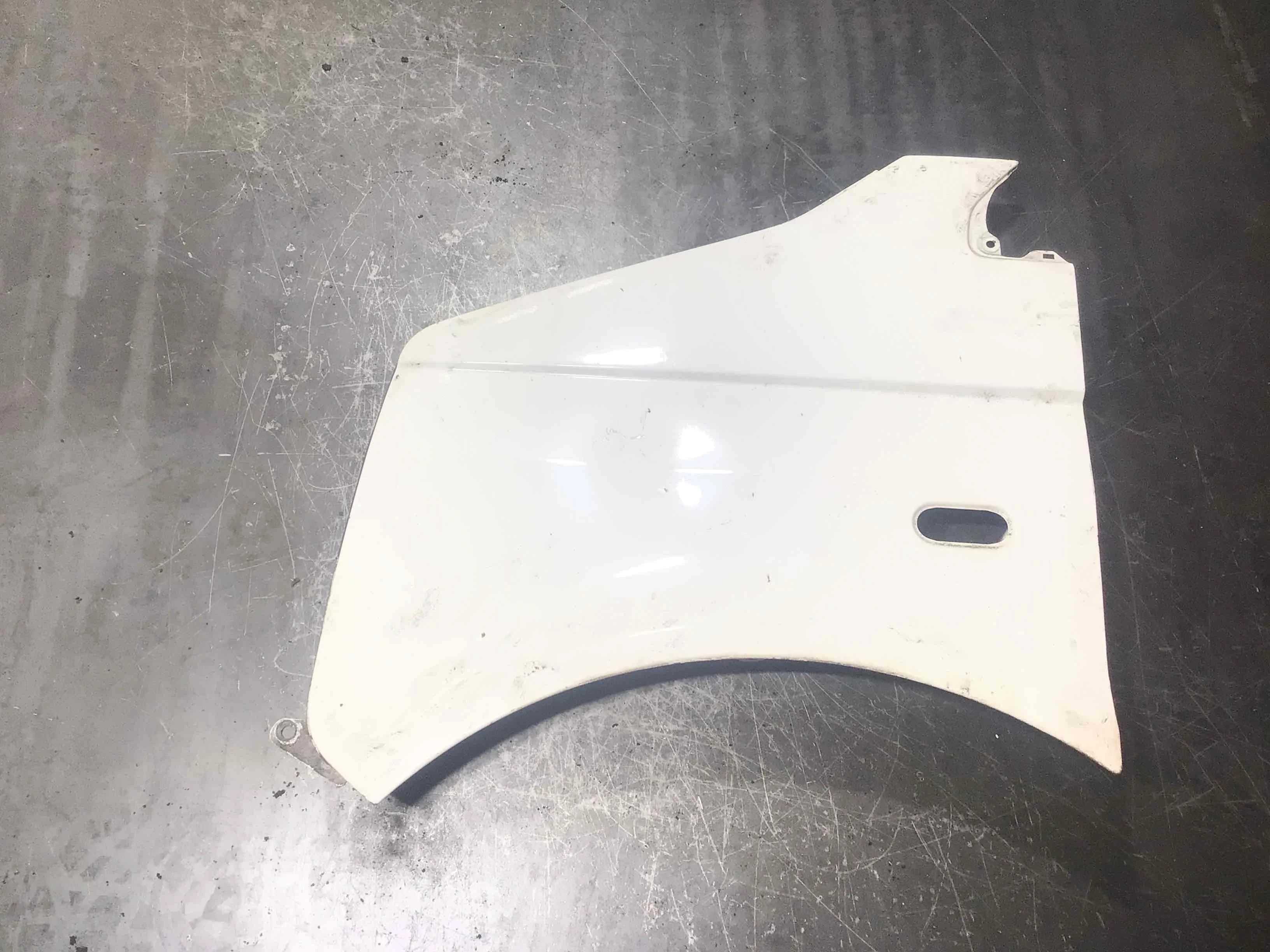 Крыло переднее левое Volkswagen Transporter T5 2010 - 2016 дизель 2.0 TDI Механика Микроавтобус