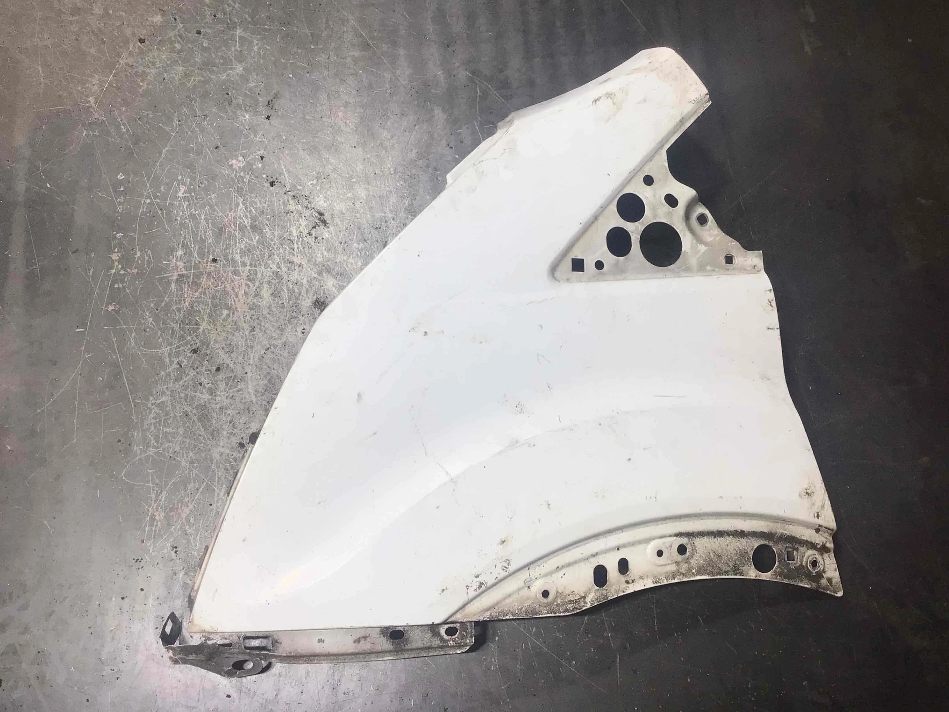 Крыло переднее левое Ford Transit 4 поколение 2013 - 2021 дизель 2.2 TDCi Механика Микроавтобус