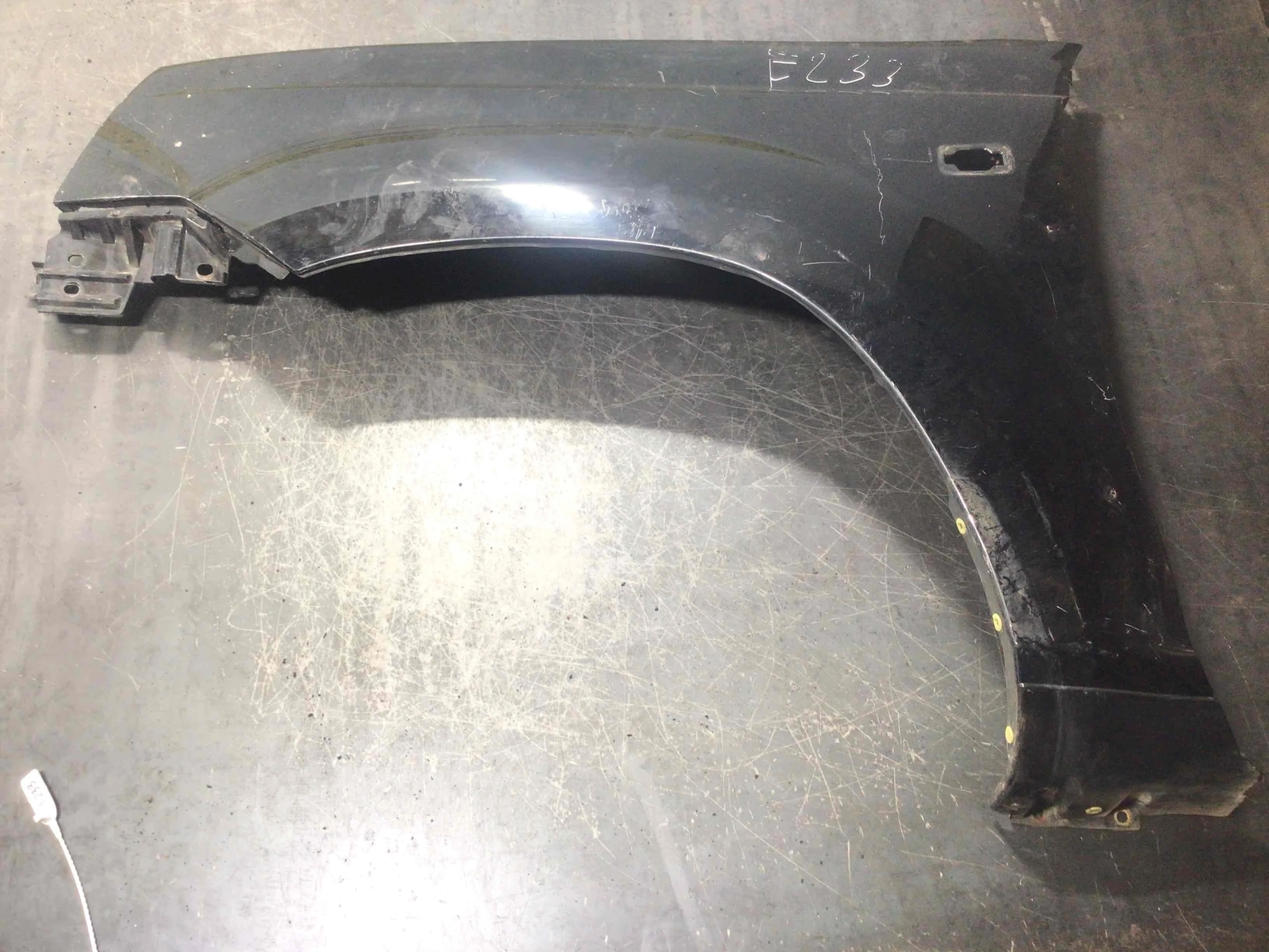 Крыло переднее левое Nissan X-Trail T30 [рестайлинг] (2004-2007) дизель 2.2 TD Механика Внедорожник