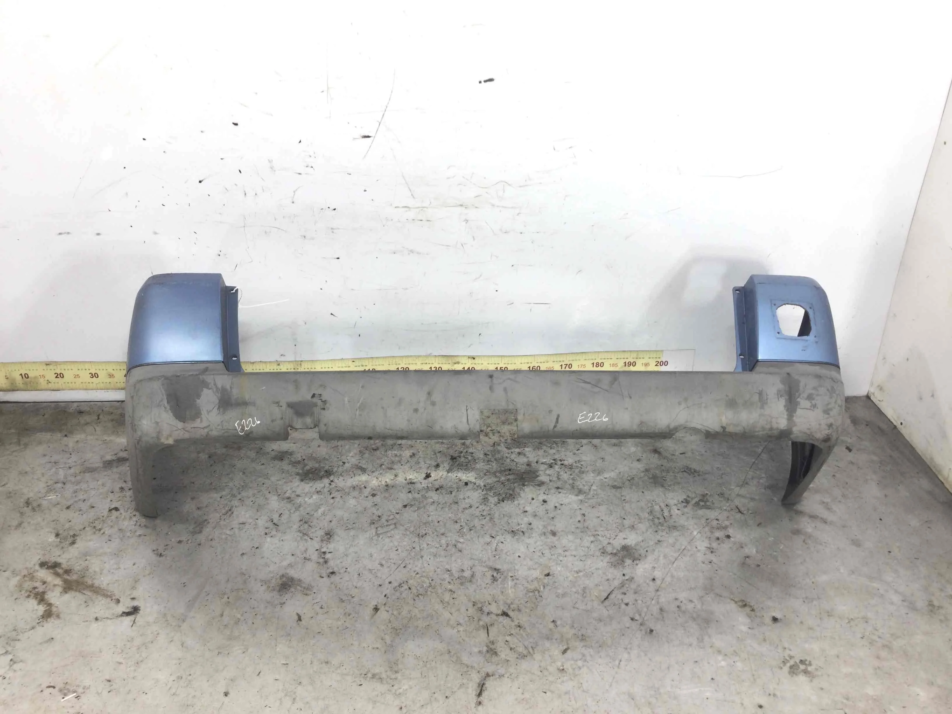 Бампер задний Mercedes Vito W638 (1996-2003) бензин 2.3 i Автомат Микроавтобус