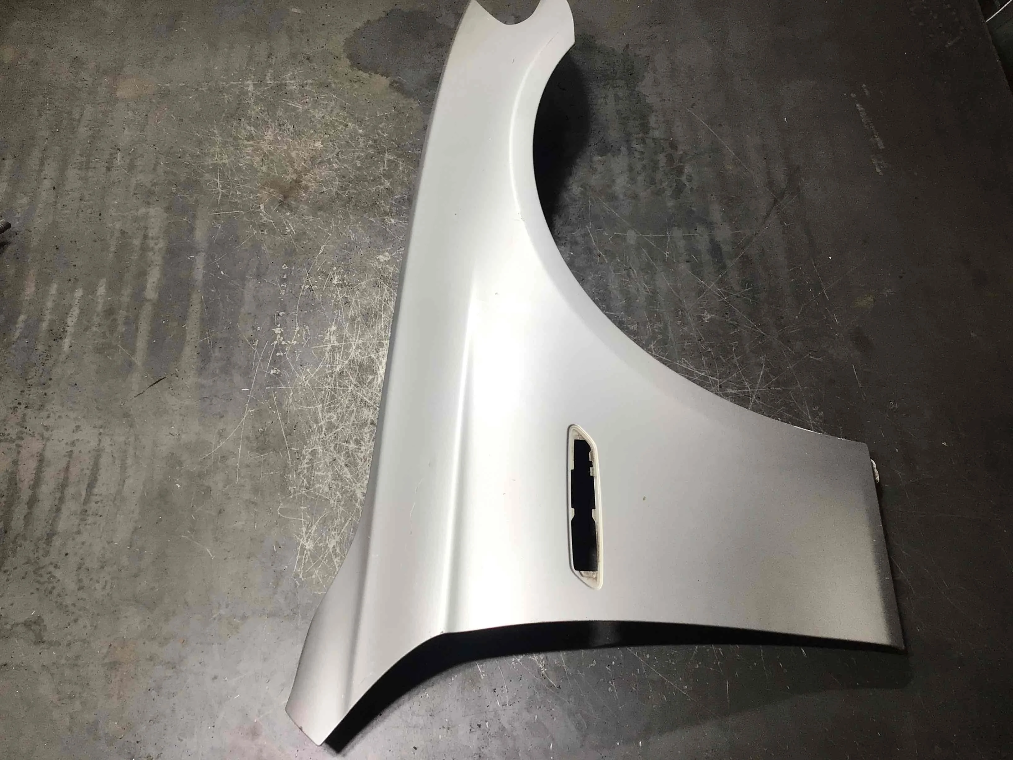 Крыло переднее правое BMW 5-Series F10/F11/GT F07 (2009-2013) дизель 2.0 TD Механика Седан