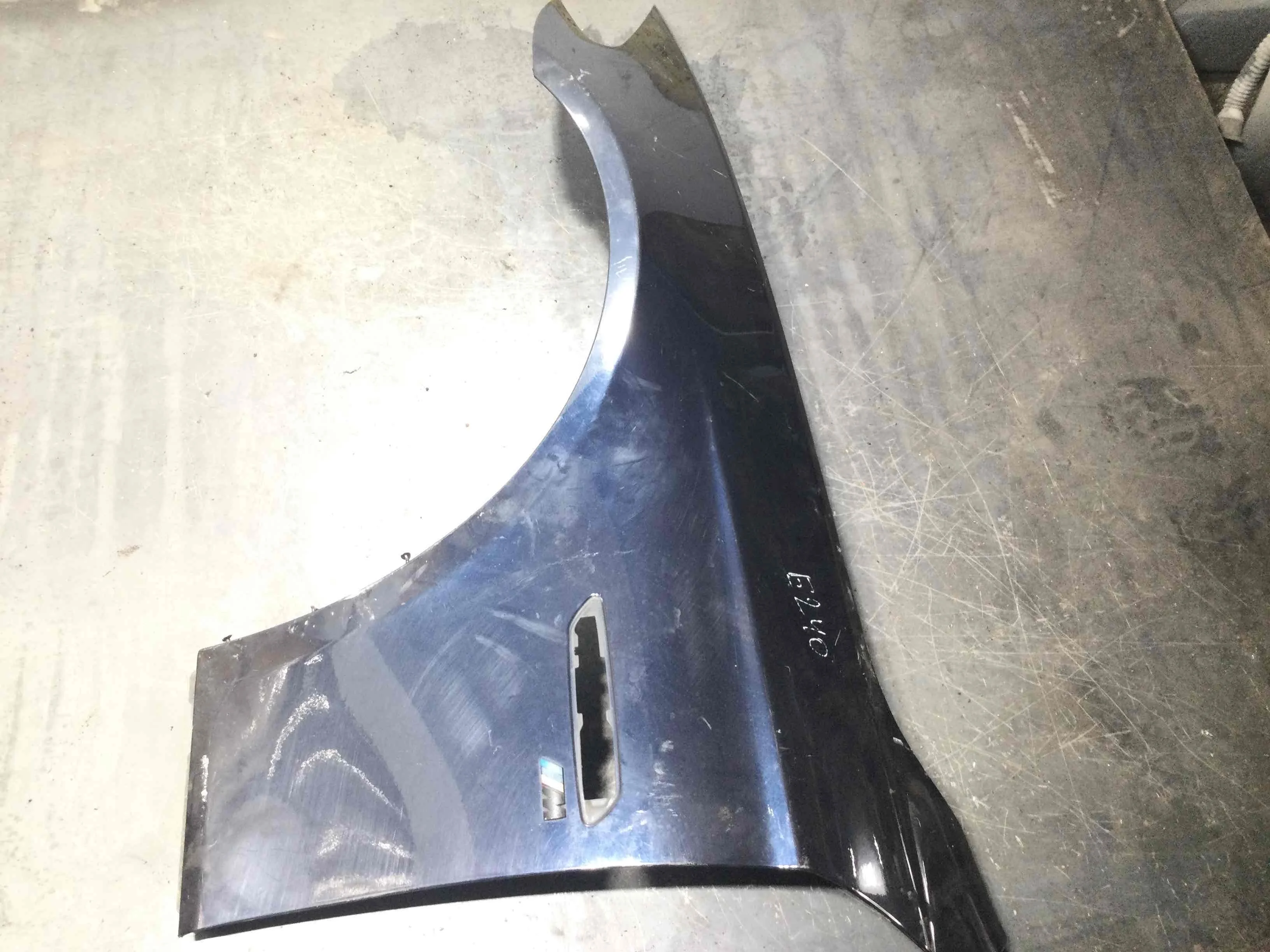 Крыло переднее левое BMW 5-Series F10/F11/GT F07 (2009-2013) дизель 2.0 TD Механика Универсал