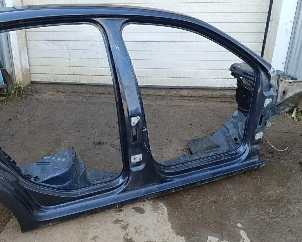 Порог со стойкой правый Jetta 2006-2011