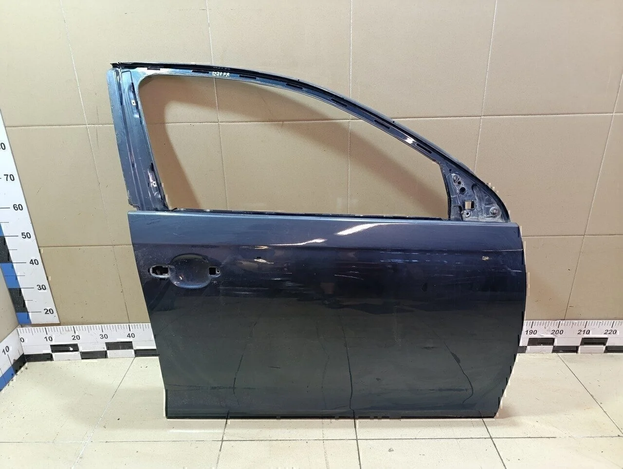 Дверь передняя правая Jetta 2006-2011