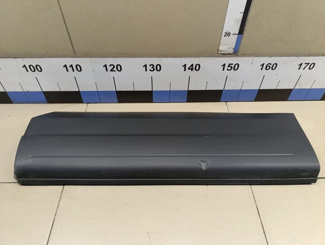 Накладка двери задней левой Tiguan 2011-2016