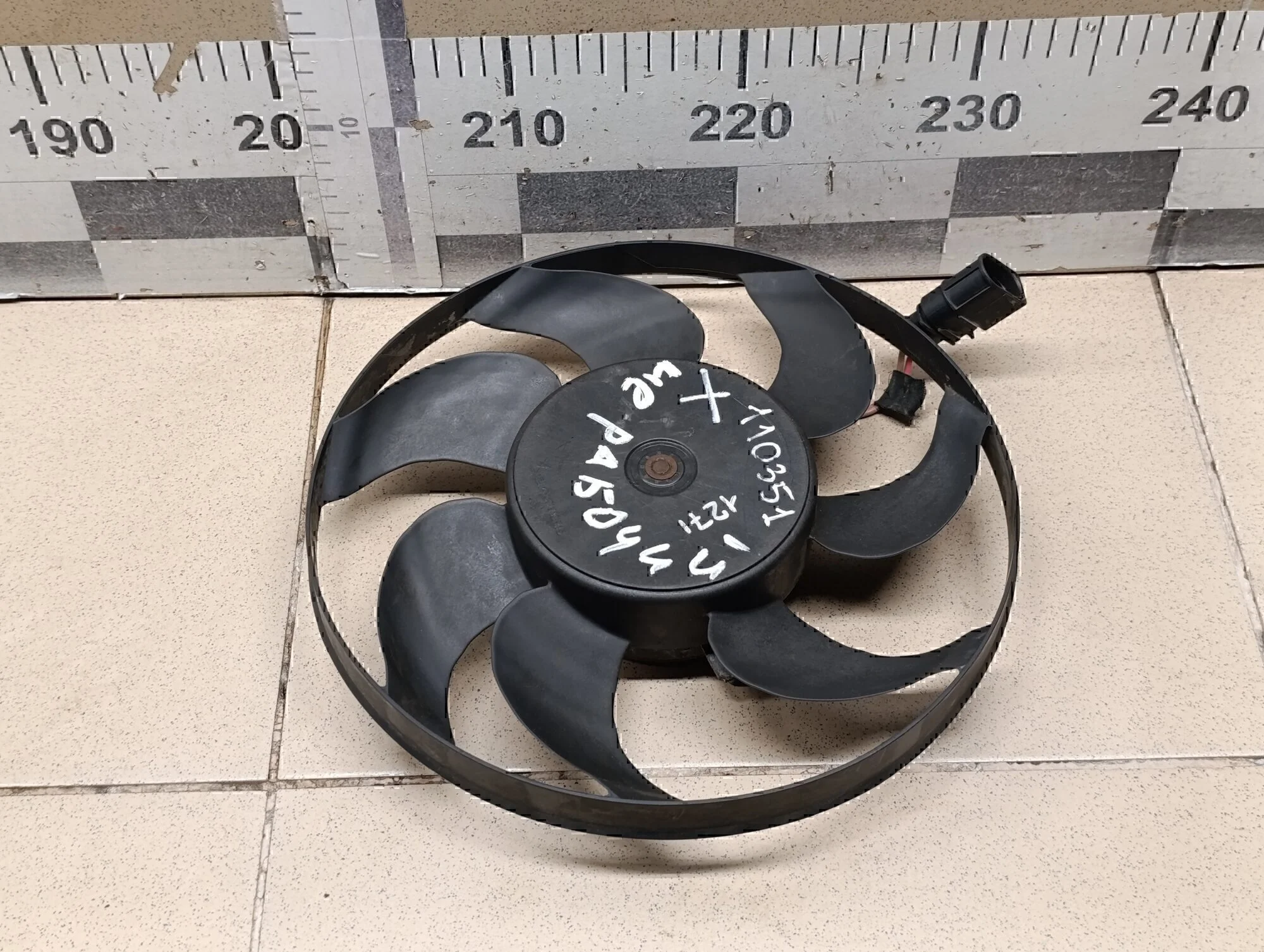 Вентилятор радиатора Jetta 2006-2011