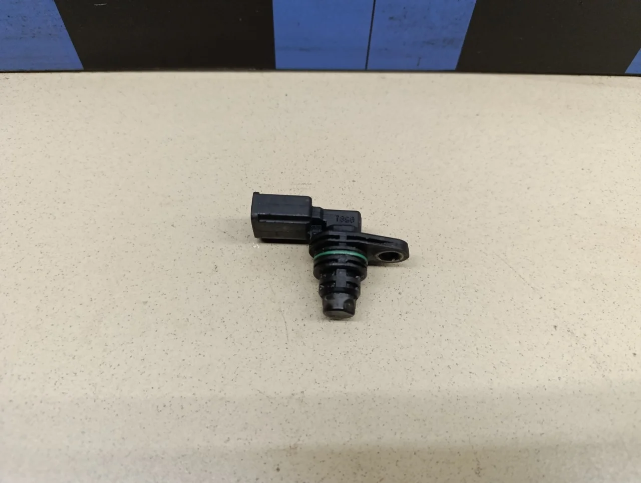 Датчик положения распредвала Fabia 2007-2015