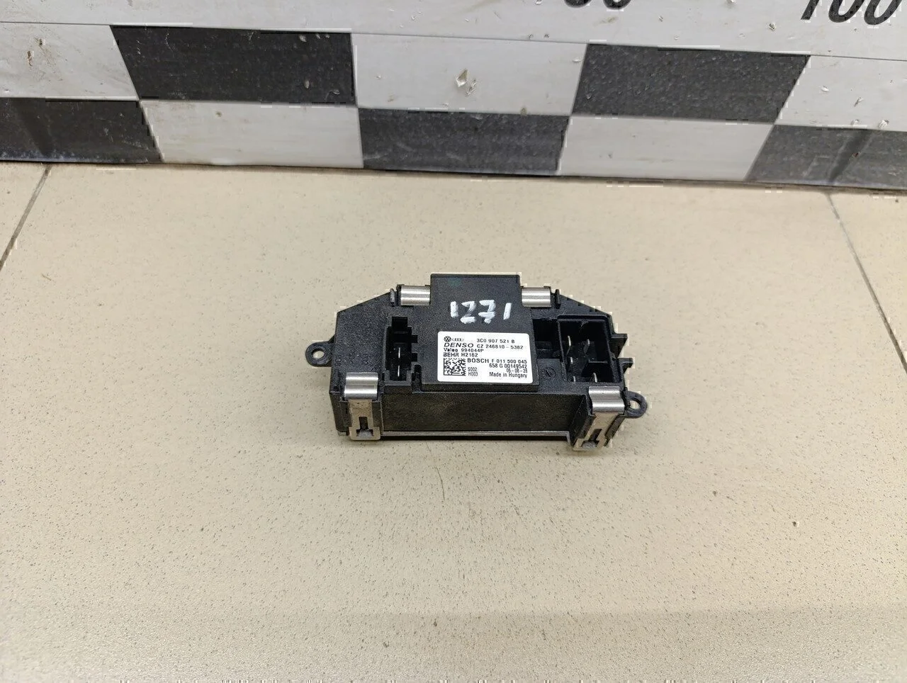 Резистор отопителя Passat [B6] 2005-2010