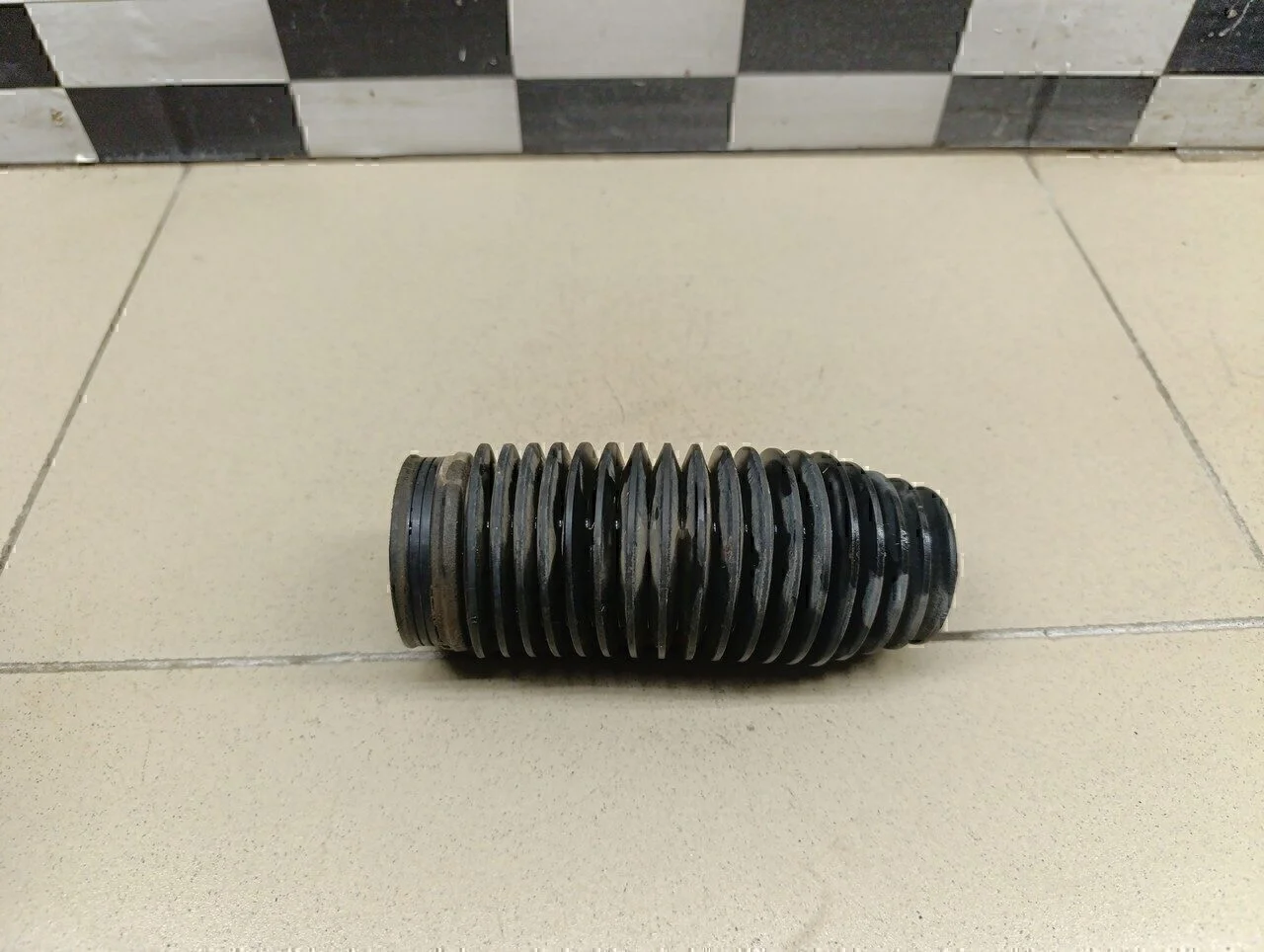 Пыльник рулевой рейки Tiguan 2011-2016