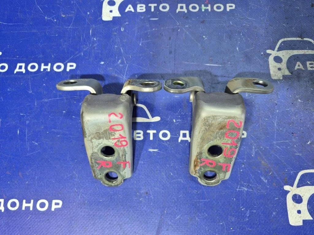 петли двери HONDA STREAM RN1 D17A F 67410-S3N-003ZZ, 67420-S3N-003ZZ