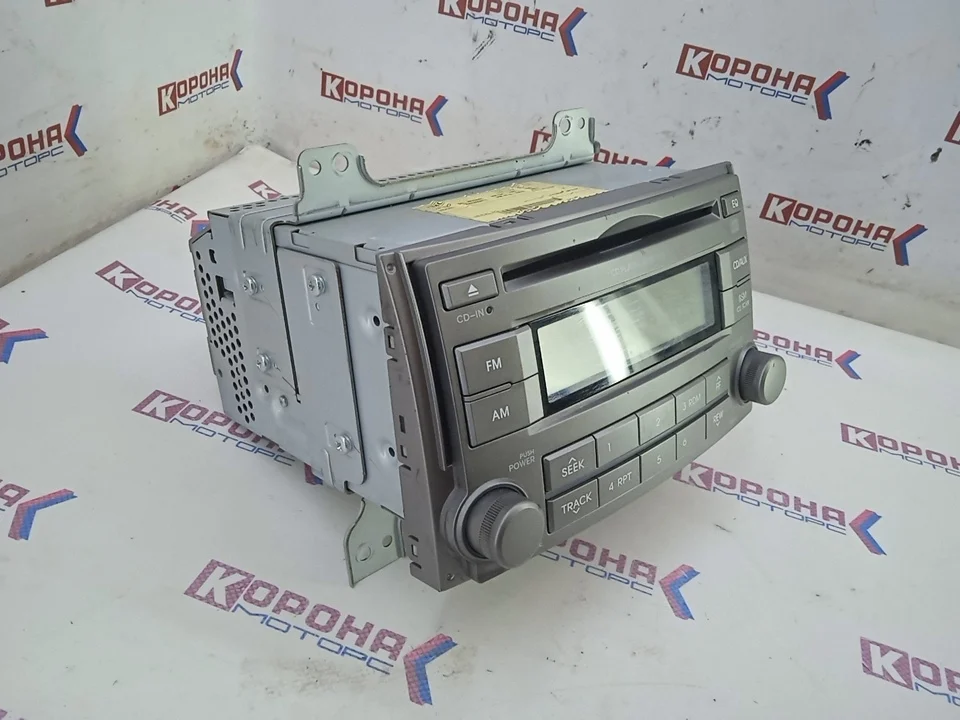 Магнитола радиоприемник CD AUX Б/У оригинал рабочая из Кореи