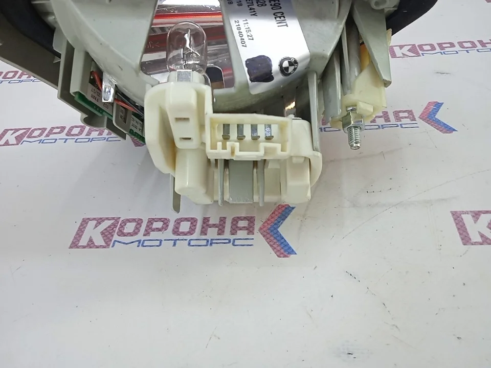 Фонарь задний правый внутренний BMW 3 SERIES Б/У Б/У