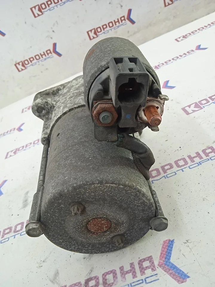 Стартер D4HB Б/У Б/У