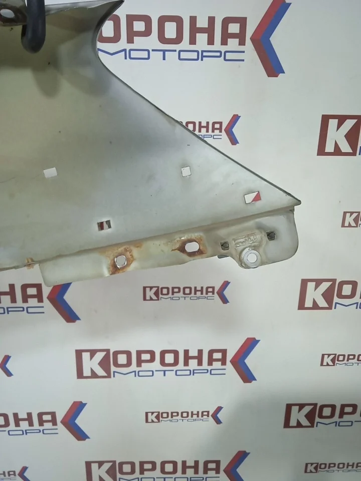 Крыло переднее левое Б/У Б/У