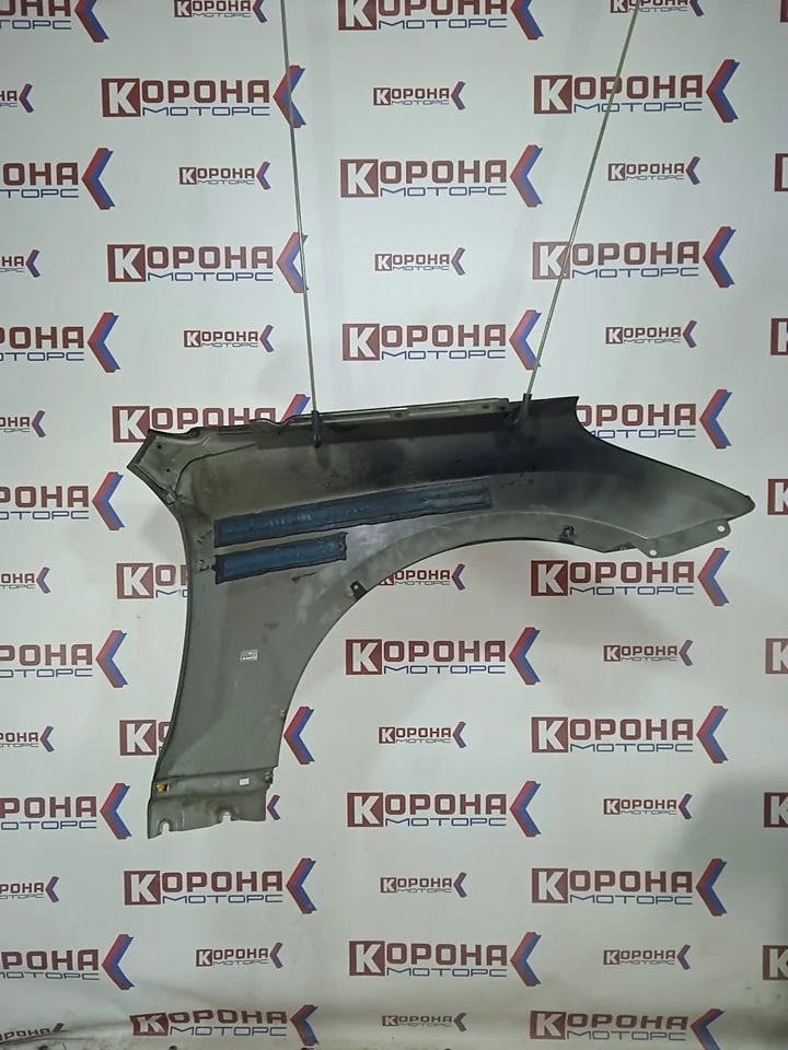 Крыло переднее левое Б/У Б/У