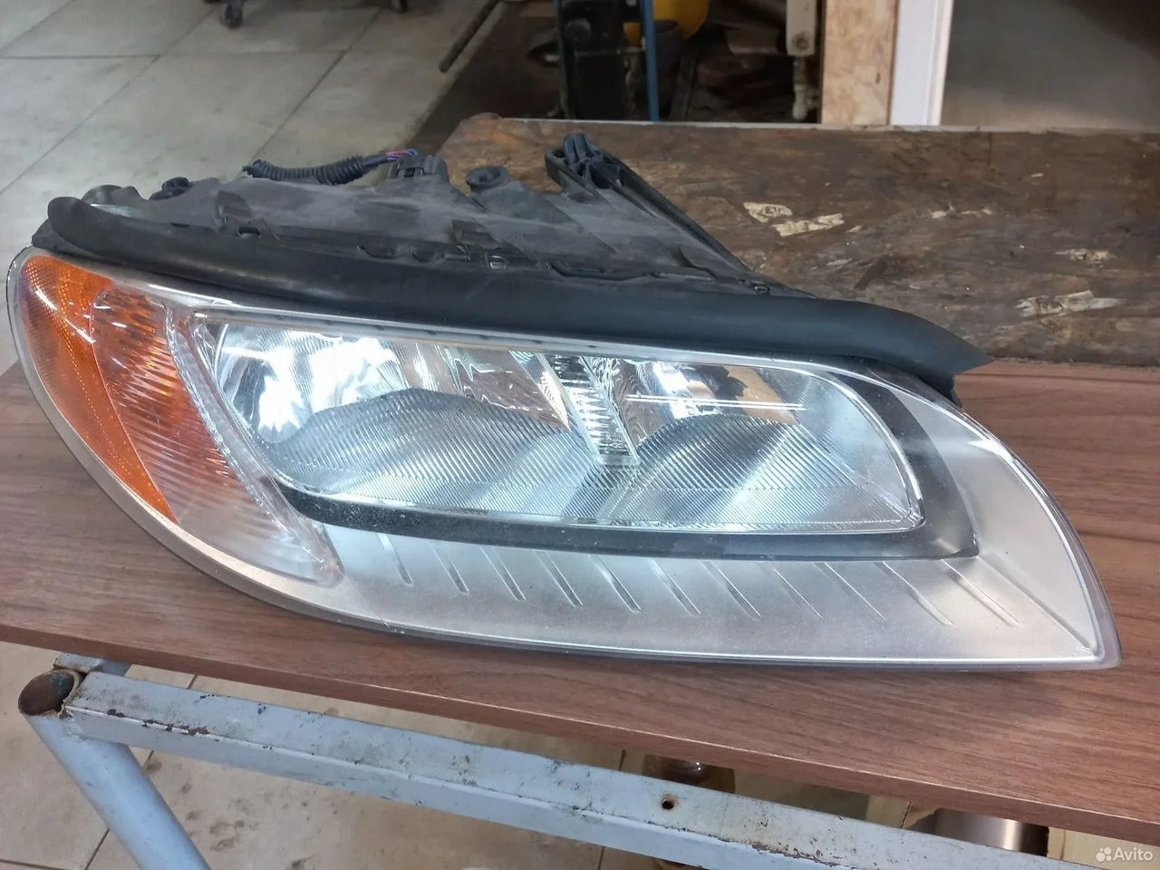 Фара передняя правая volvo s80,xc70 2 поколение