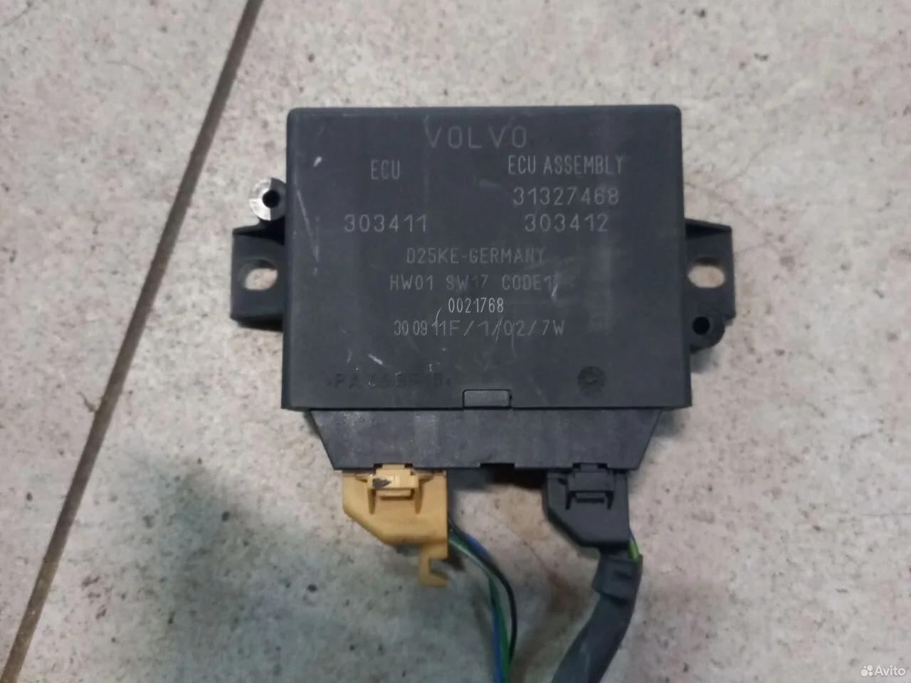 Блок парктроников на volvo xc90 2012 год