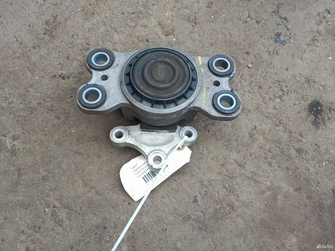 Подушка двигателя левая на volvo s60, v60 1,6t at