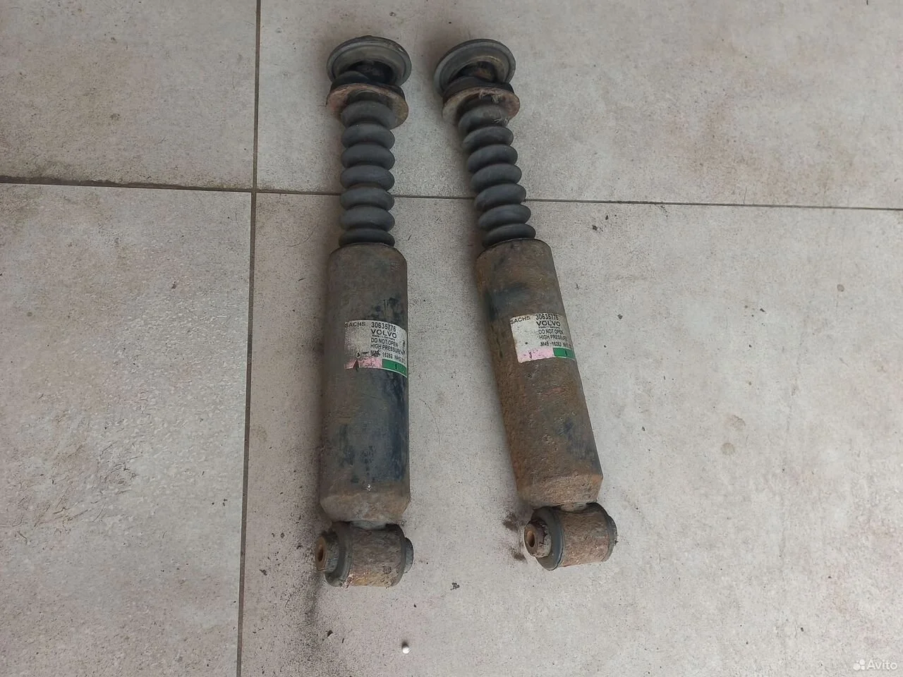Задние амортизаторы nevomat volvo xc90