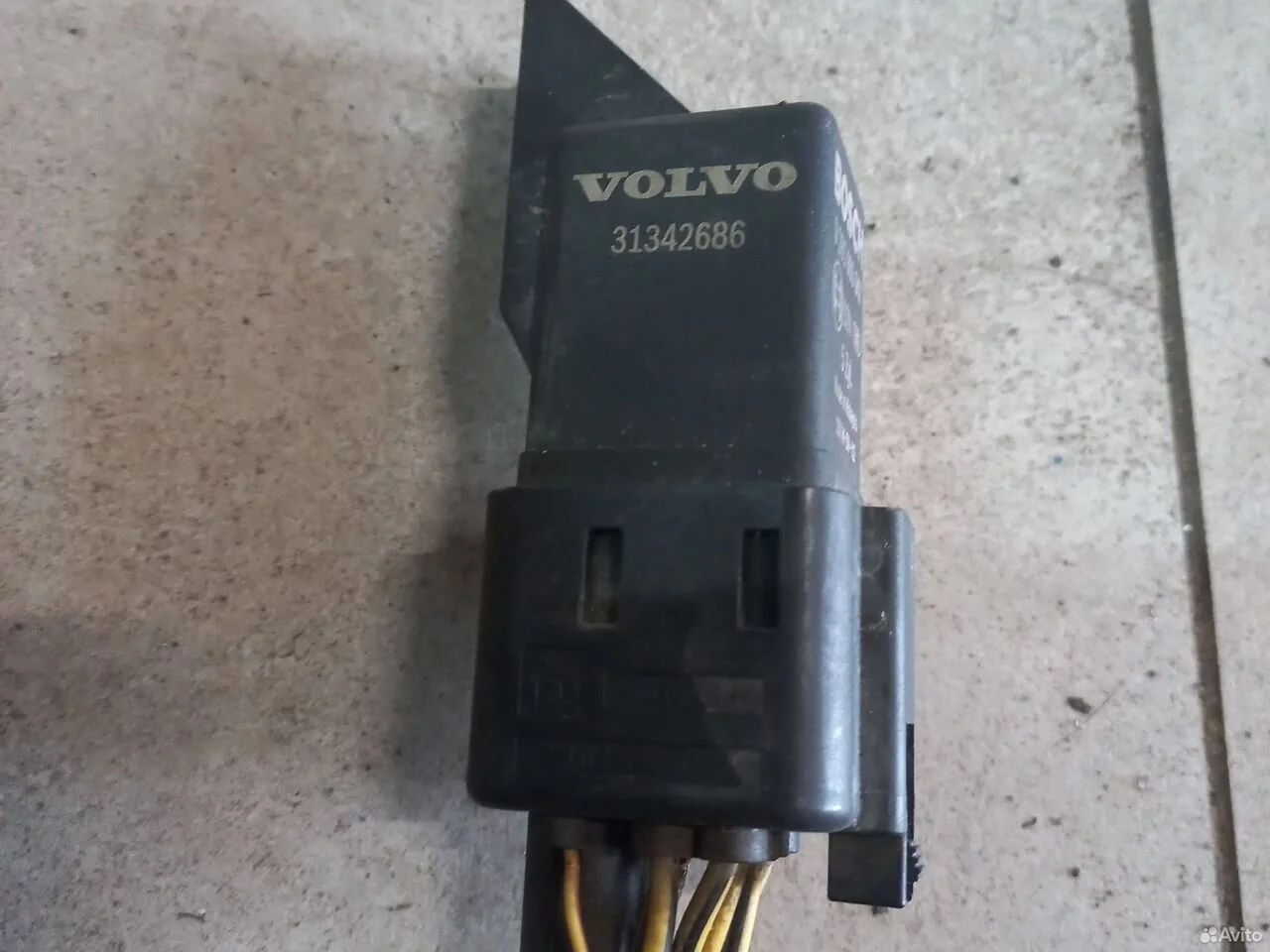 Реле свечей накала volvo xc70 2, xc60,s60 2,4 d