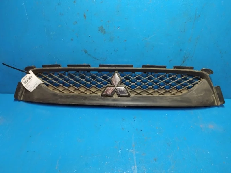 Решетка радиатора Mitsubishi ASX 2010-2013