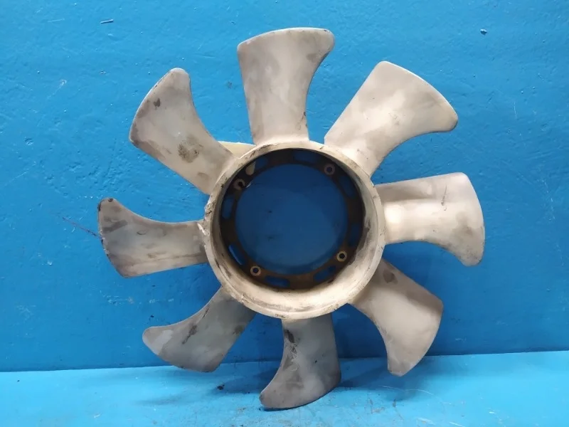 Крыльчатка вентилятора Mitsubishi Delica 4, Space Gear, L200, Pajero 1994-2007