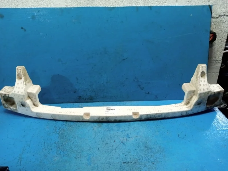 Абсорбер бампера Infiniti G35 2006-2009