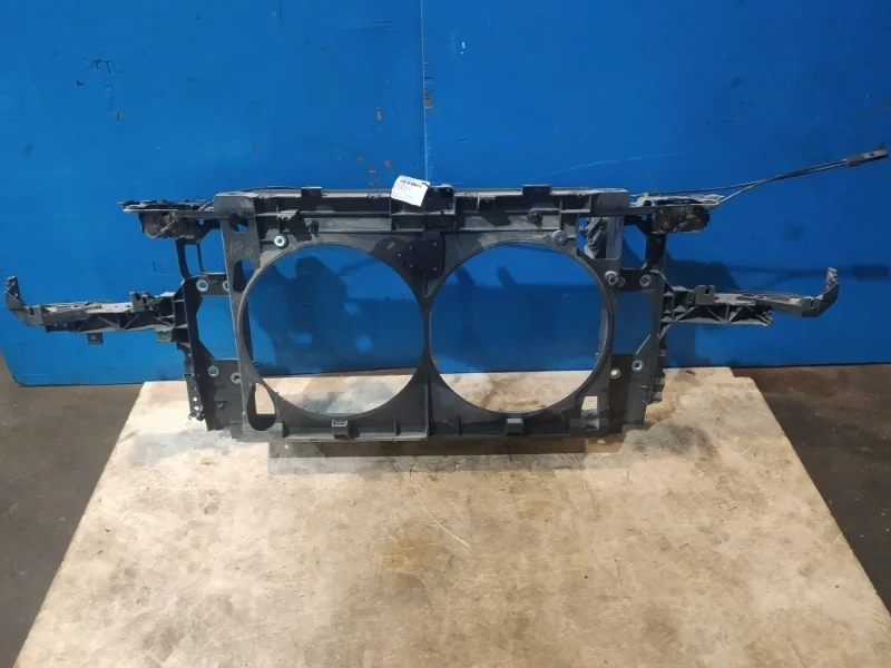 Панель передняя Infiniti G35 2006-2009