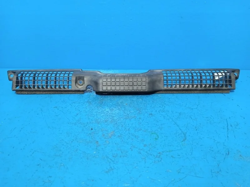 Дефлектор радиатора Nissan Teana J32 2008-2014