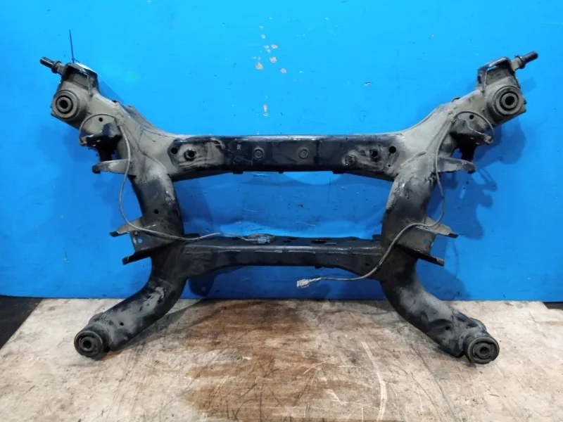 Подрамник Nissan Murano Z50 2000-2007