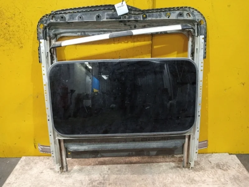 Стекло люка Infiniti FX 2008-2013