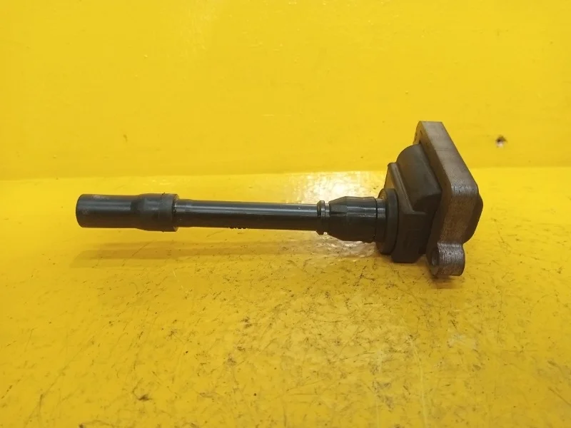 Катушка зажигания Mitsubishi Pajero 3, Montero 2000-2006