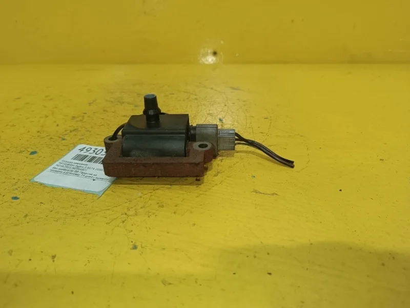 Катушка зажигания Mitsubishi Pajero 3, Montero 2000-2006