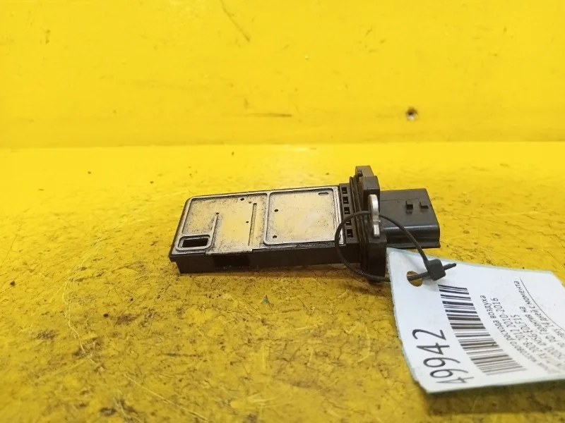 Датчик массового расхода воздуха Infiniti FX 2010-2016