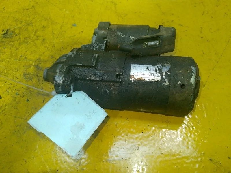 Стартер Mitsubishi Montero 3, Pajero 2000-2012