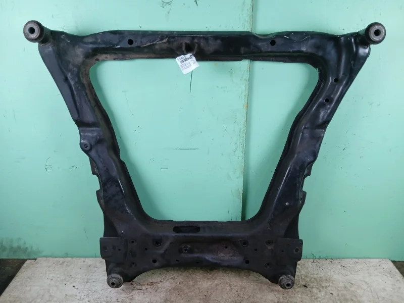 Подрамник Nissan Qashqai J10 2006-2014