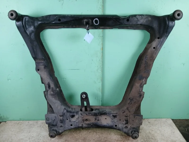 Подрамник Nissan Qashqai J10 2006-2014