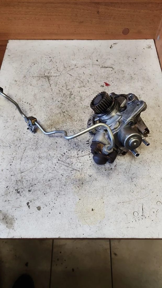 Двигатель 9674984480 Opel Zafira C 2.0 Дизель