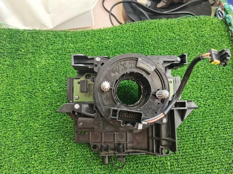 Шлейф подрулевой (улитка) ford Focus 3 2011-2015