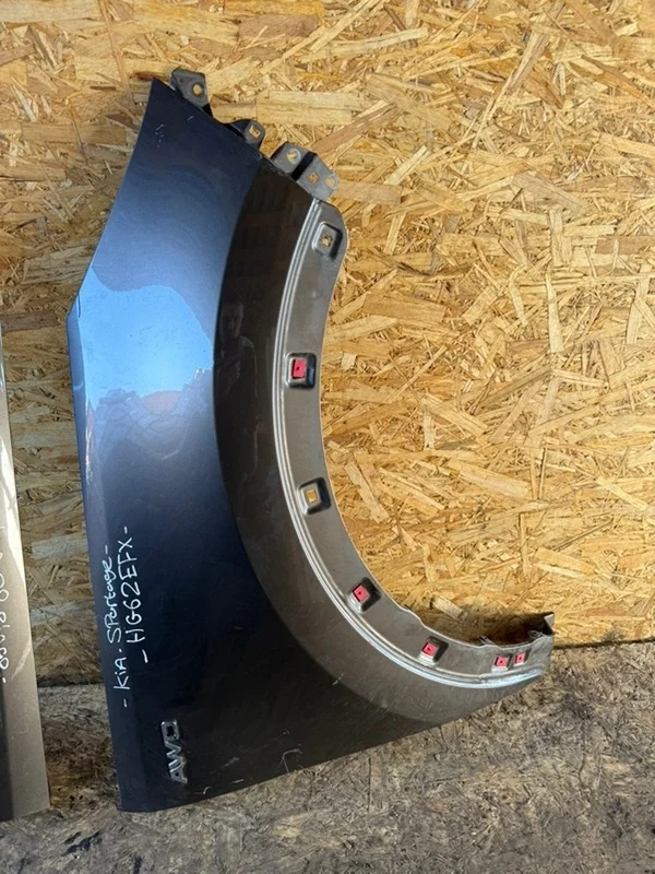 Крыло Kia Sportage 2012 3