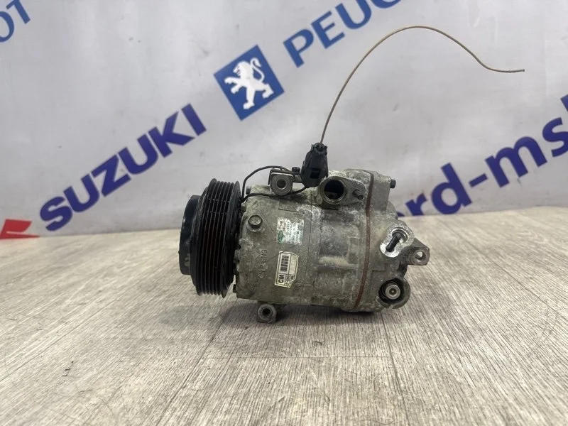 Компрессор кондиционера KIA Sorento 2010 XM