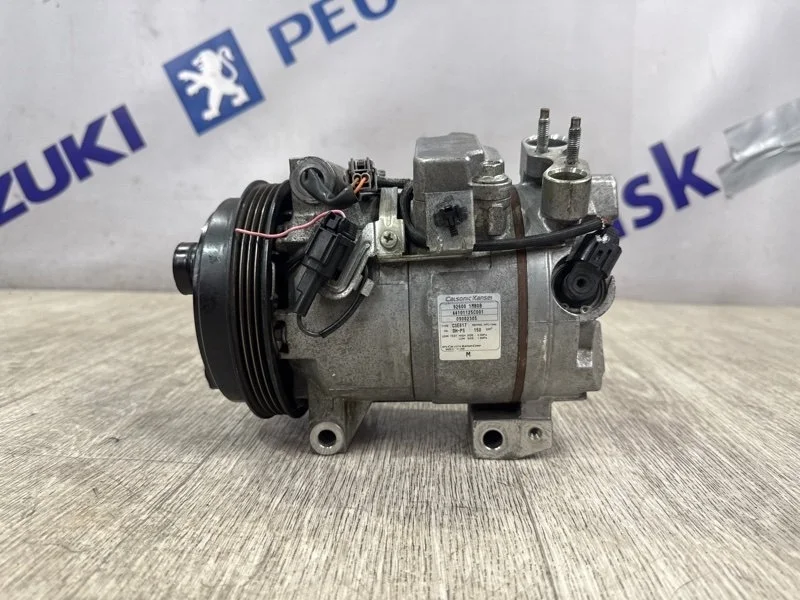 Компрессор кондиционера INFINITI M25 2011