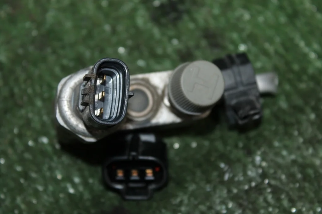 Б.у. датчик давления кондиционера TOYOTA ALPHARD H20 TOYOTA ALPHARD H20 2AZ-FE 2011